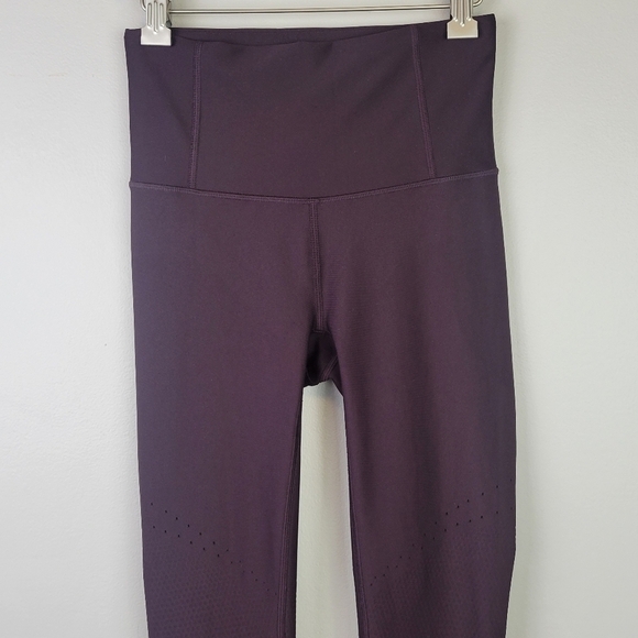 LULULEMON Zoned In Tight Leggings Full Length 2019 Mid Rise Mesh Senseknit 4 - Picture 3 of 12